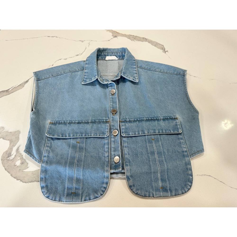 Vestique Women Light Wash Denim‎ Cropped Vest Utility Pockets Small